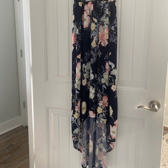 Beeson River Dress - Picture 4 of 4